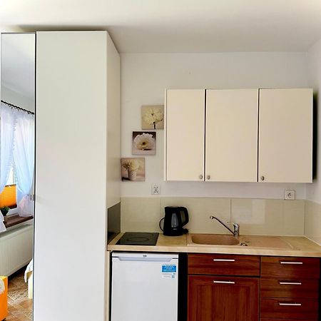 Pokoje Goscinne U Sary Ujście-Darłowskie Extérieur photo